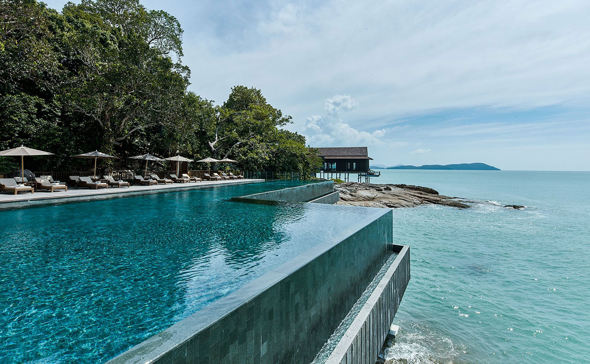 Ritz Carlton Langkawi, a Barons de Rothschild colored paradise ⋆ ...